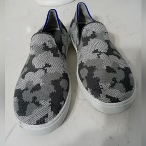 Rothy's Childs size 2 Gray White Camouflage Slip on boat shoes/Sneakers
